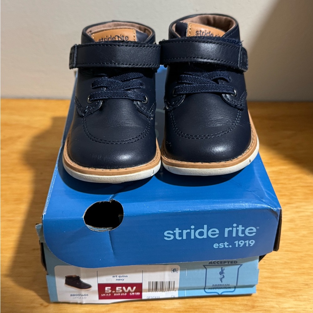 Toddler boys Stride Rite suede casual shoes